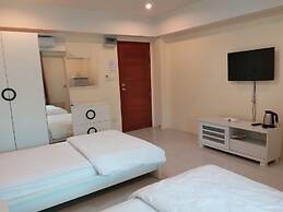 TongPrasit Place