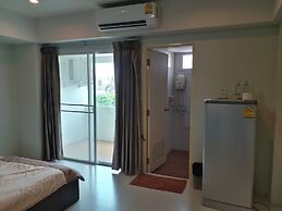 TongPrasit Place