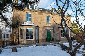 Cawdor House