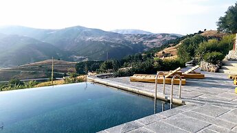 Azanias Chalet