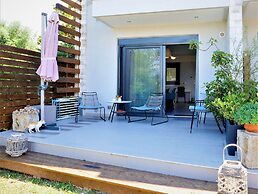Seacret Apartments
