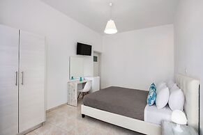 Villa Kavallaris & Apartments