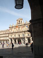 Los Angeles Plaza