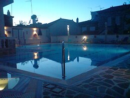 Zafiria Apartments