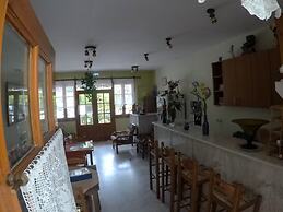 Zafiria Apartments
