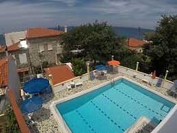 Zafiria Apartments