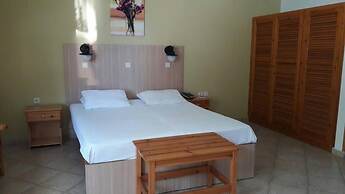 Zafiria Apartments