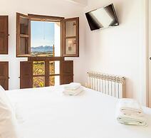 Masia Can Canyes & Spa