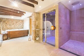 Masia Can Canyes & Spa