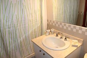 Homevoyage Suite