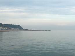 Moray Hastings