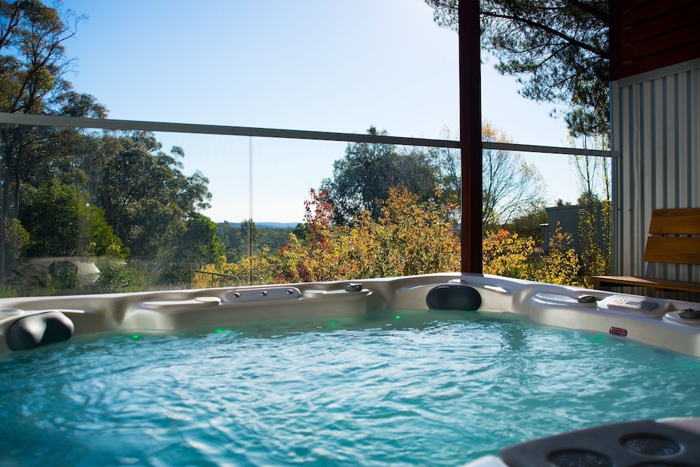 Artemis Retreat