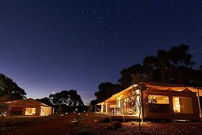 Olio Bello Lakeside Glamping