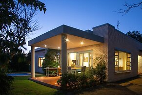 Constantia Villa