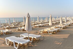 Grifid Encanto Beach Hotel - Wellness & SPA