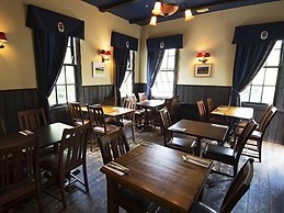 Village Inn