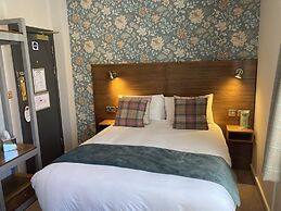 Abbey Inn