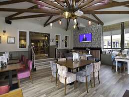 Abbey Inn