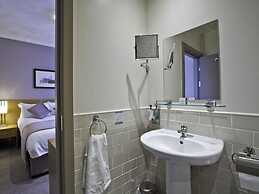 Abbey Inn