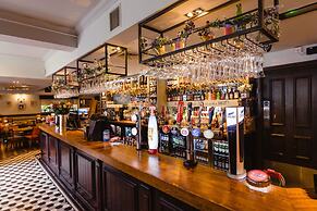 Abbey Inn