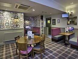 Abbey Inn