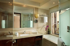 Slater International Hotel
