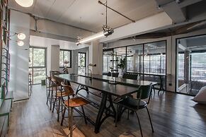 IR-ON Hotel