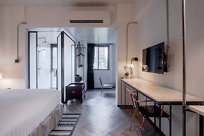 IR-ON Hotel