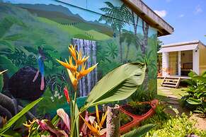On The Wallaby Eco Lodge - Hostel