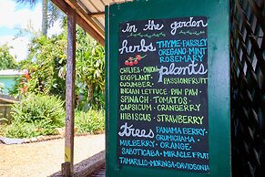 On The Wallaby Eco Lodge - Hostel
