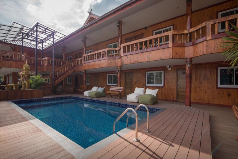 Viking Resort