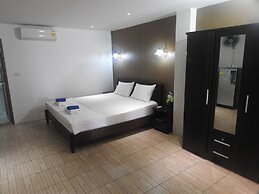 Allstar Guesthouse