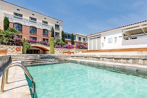 Antmare Hotel