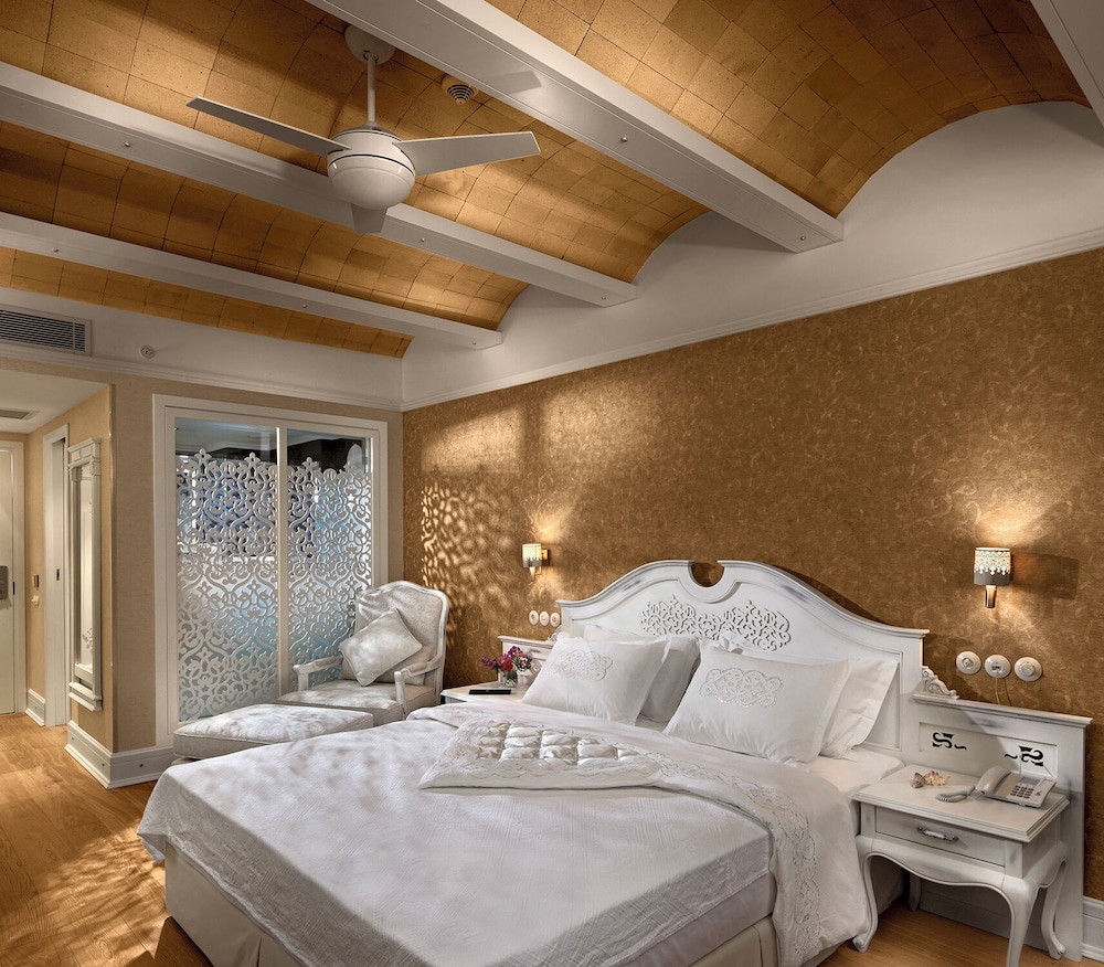 Antmare Hotel