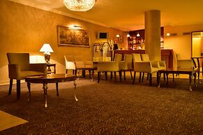 Gur Kent Hotel