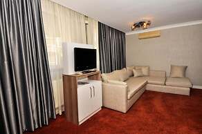 Gur Kent Hotel