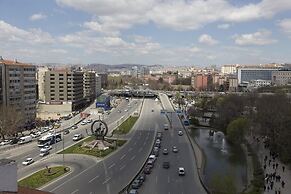 Gur Kent Hotel