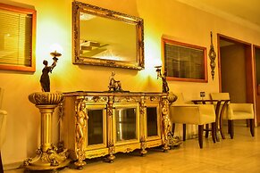 Gur Kent Hotel