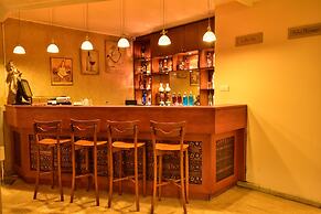 Gur Kent Hotel