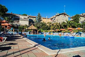 Pineto Resort