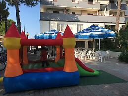 Pineto Resort