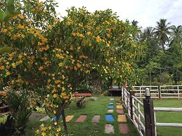 Ruean Thai Nai Bang by Pansak Resort