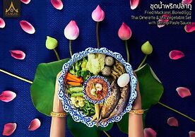 Ruean Thai Nai Bang by Pansak Resort