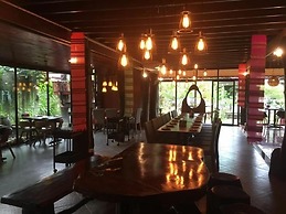 Ruean Thai Nai Bang by Pansak Resort