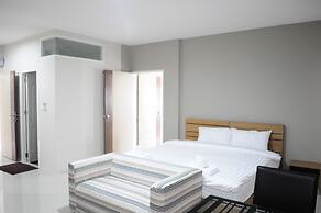 Paru Ville - Service Apartment