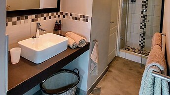 The Baobab Bush Lodge