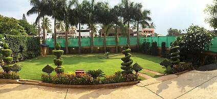 Hotel EEFA