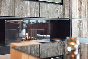 R hotel experiences