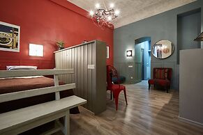 Mogol Apartments