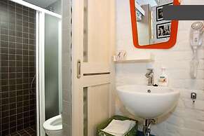 Mogol Apartments